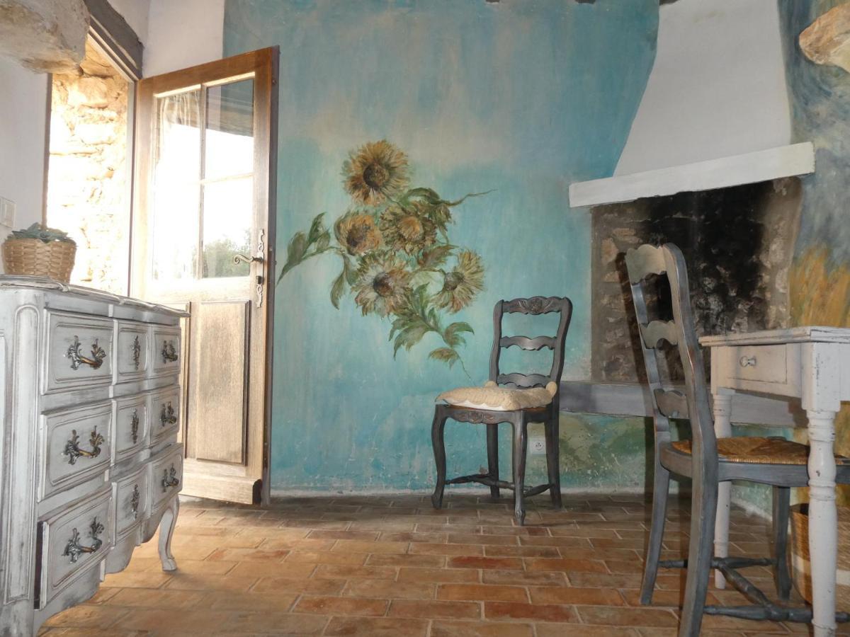Le Jas Des Aiguiers Hotell Saint-Saturnin-d'Apt Exteriör bild
